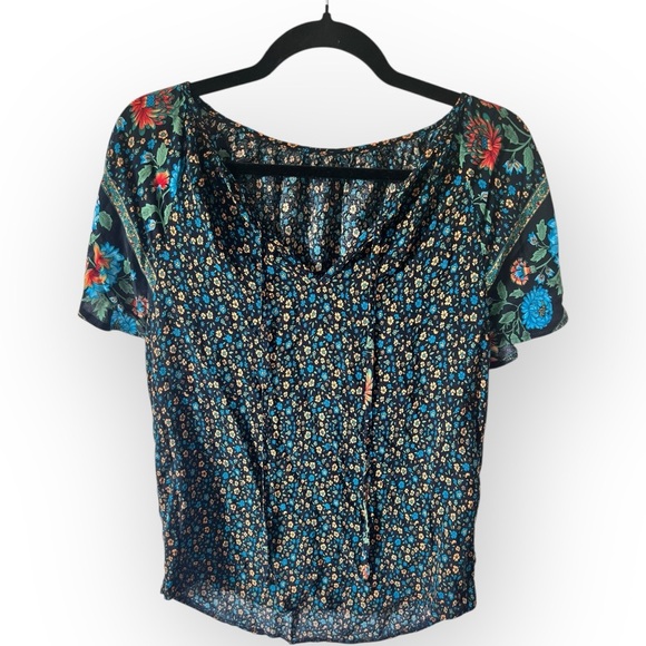 SHEIN Blue Ruffled Short Sleeve Blouse - Picture 1 of 2